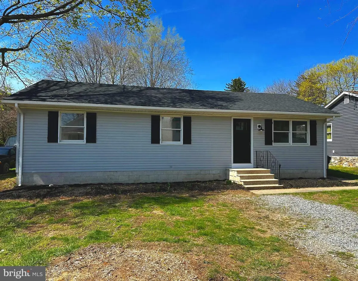 408 Pierce St, Milford, DE 19963 - #1