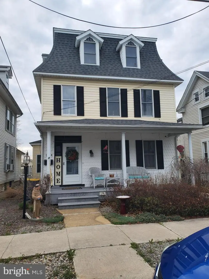 128 N Walnut St, Smyrna, DE 19977 - #3