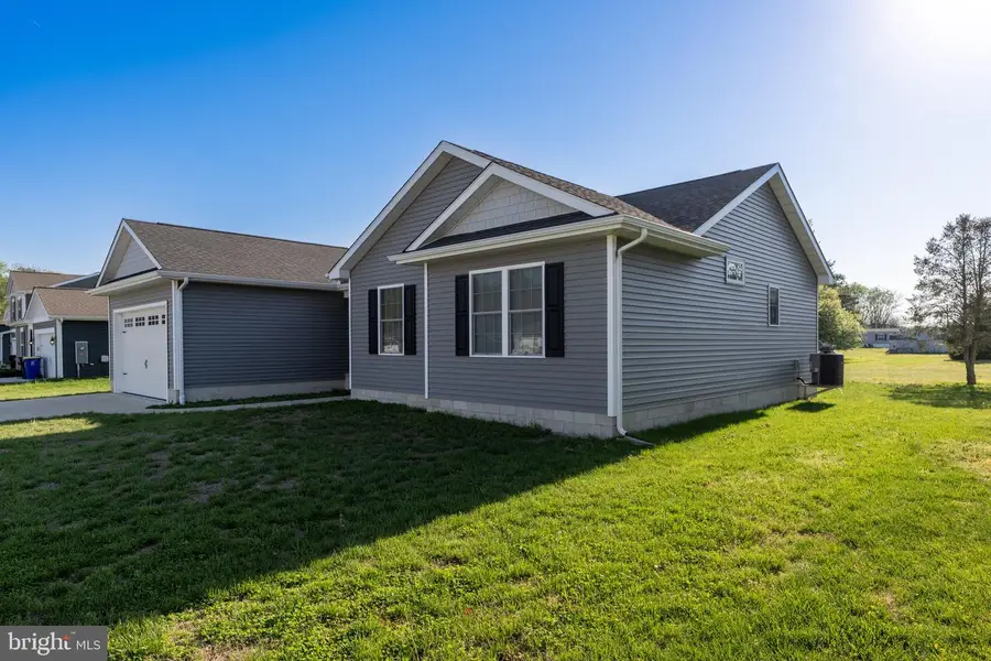 122 Plantation Dr, Felton, DE 19943 - #2