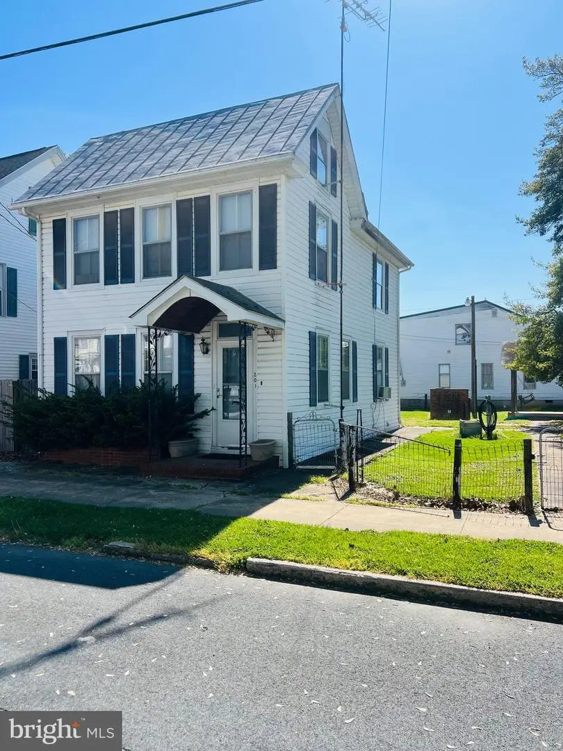 201 S Rodney St, Clayton, DE 19938 - #1