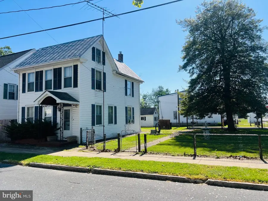 201 S Rodney St, Clayton, DE 19938 - #3