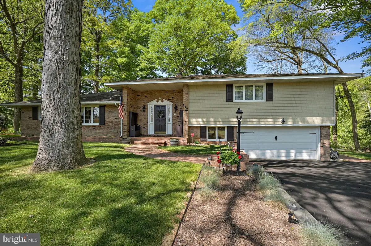 647 Mccauley Pond Rd, Harrington, DE 19952 - #1