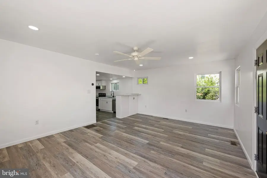 525 W Commerce St, Smyrna, DE 19977 - #3