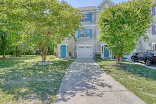 62 Representative Ln, DOVER, DE 19904