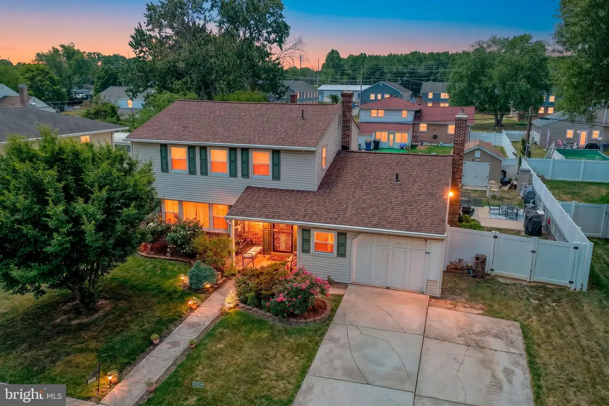 860 Wilson Dr, Dover, DE 19904 - #1