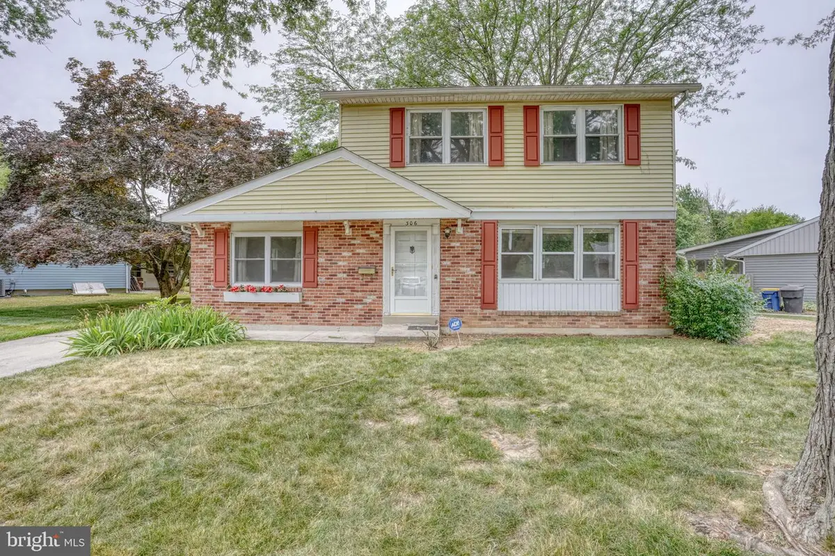 306 Alder Rd, Dover, DE 19904 - #1