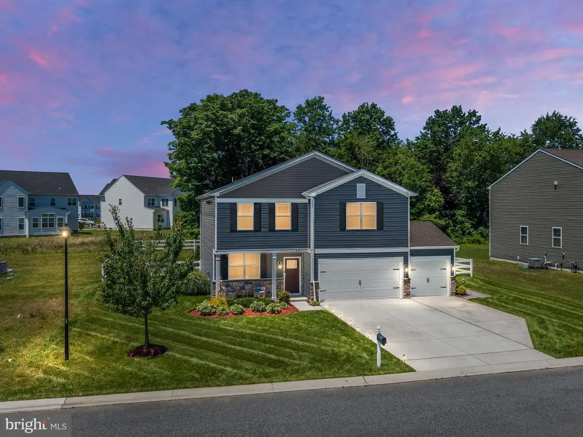 879 Red Maple Rd, Smyrna, DE 19977 - #1