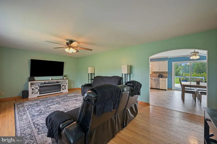 1566 Vernon Rd, Harrington, DE 19952 - #3