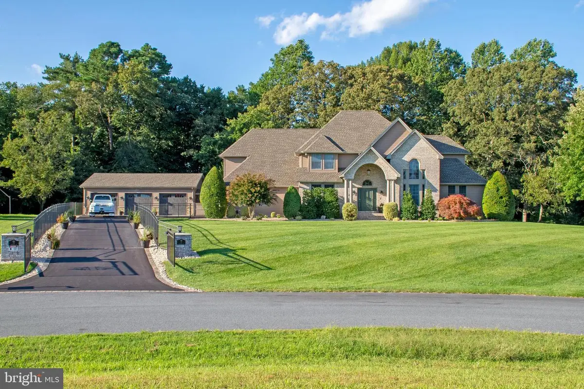 19 Lake Crest Dr, Milford, DE 19963 - #1