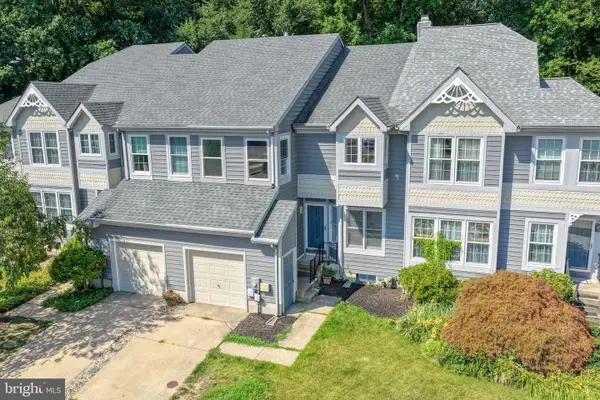 32 Fairway Ct, DOVER, DE 19901