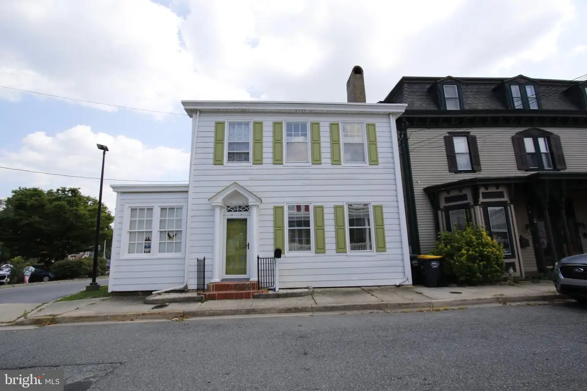 6 Nw 2nd St, Milford, DE 19963 - #1