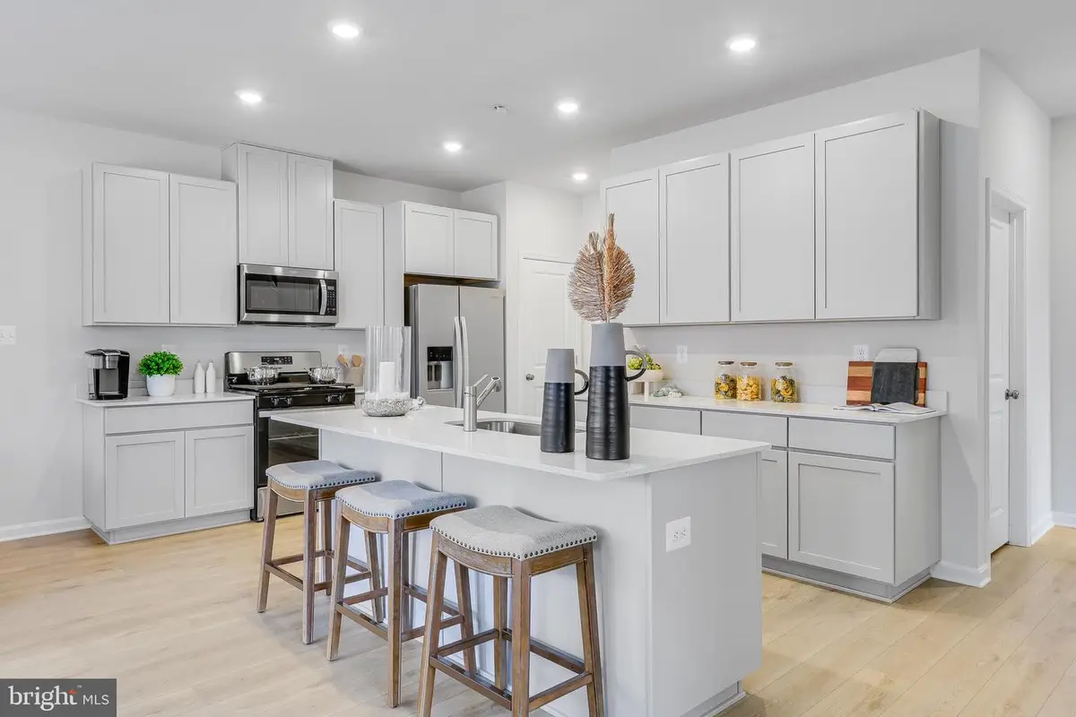 617 W North St, Smyrna, DE 19977 - #1