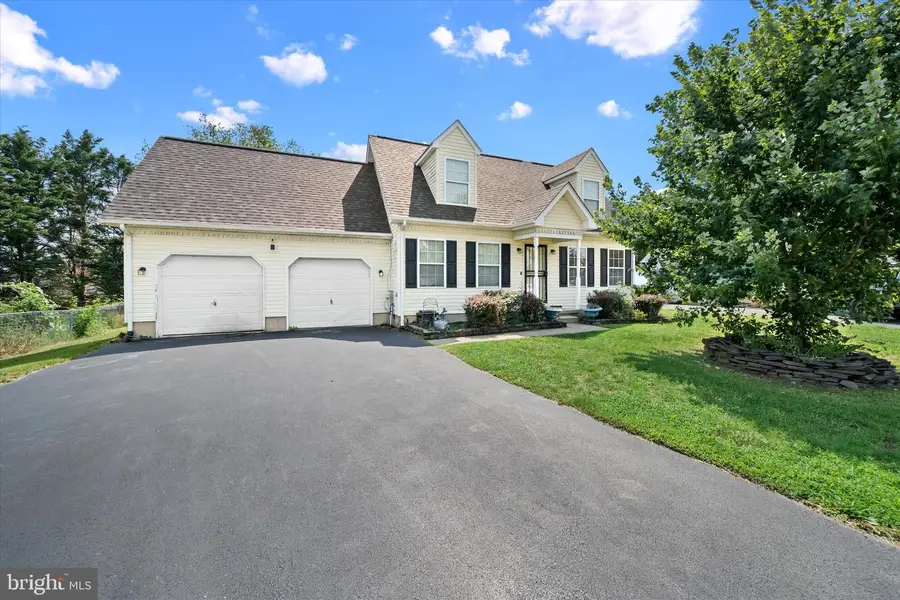 905 Tamara Dr, Smyrna, DE 19977 - #3