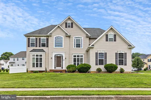 54 Trouble Ln, SMYRNA, DE 19977