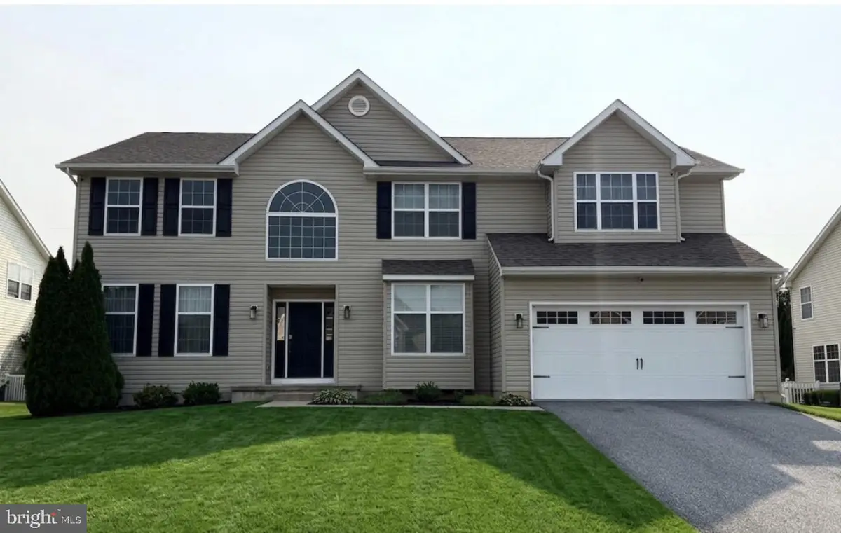 233 Southern View Dr, Smyrna, DE 19977 - #1