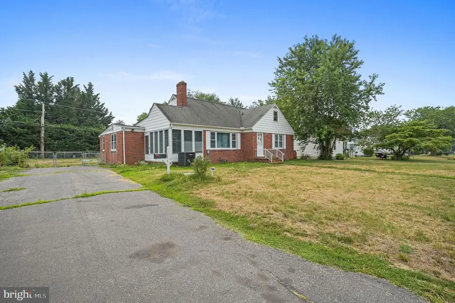 766 S Halsey Rd, Dover, DE 19901 - #2