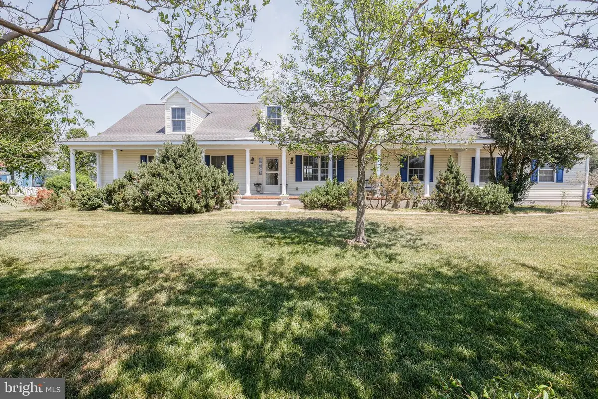 3882 Burrsville Rd, Harrington, DE 19952 - #1