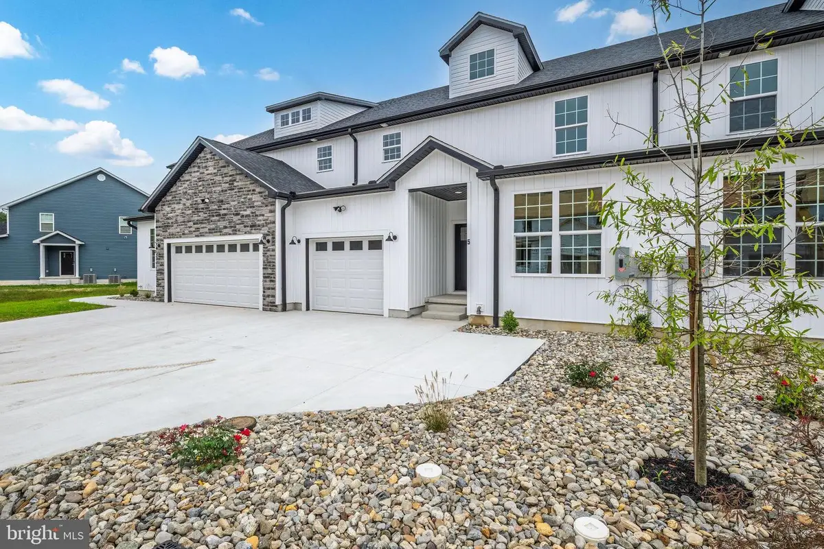 25 Valhalla, Dover, DE 19904 - #1
