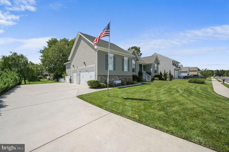 476 Tiburan Ct, Felton, DE 19943 - #2