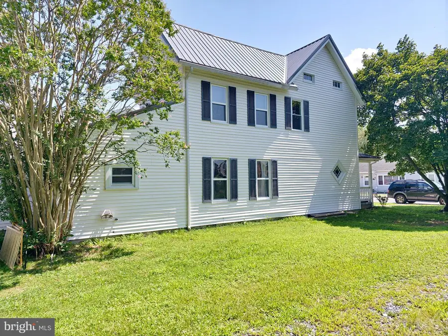 100 Third St, Harrington, DE 19952 - #2