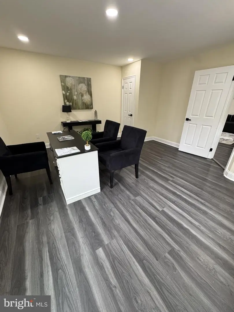 403 Main St, Dover, DE 19901 - #3