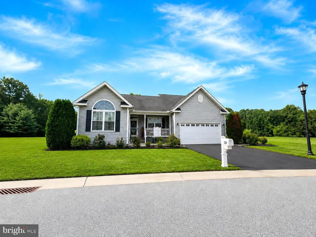137 Waters Edge Dr, Dover, DE 19904 - #1