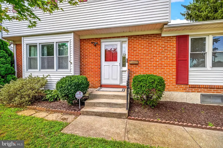 576 Crawford Ave, Dover, DE 19901 - #3