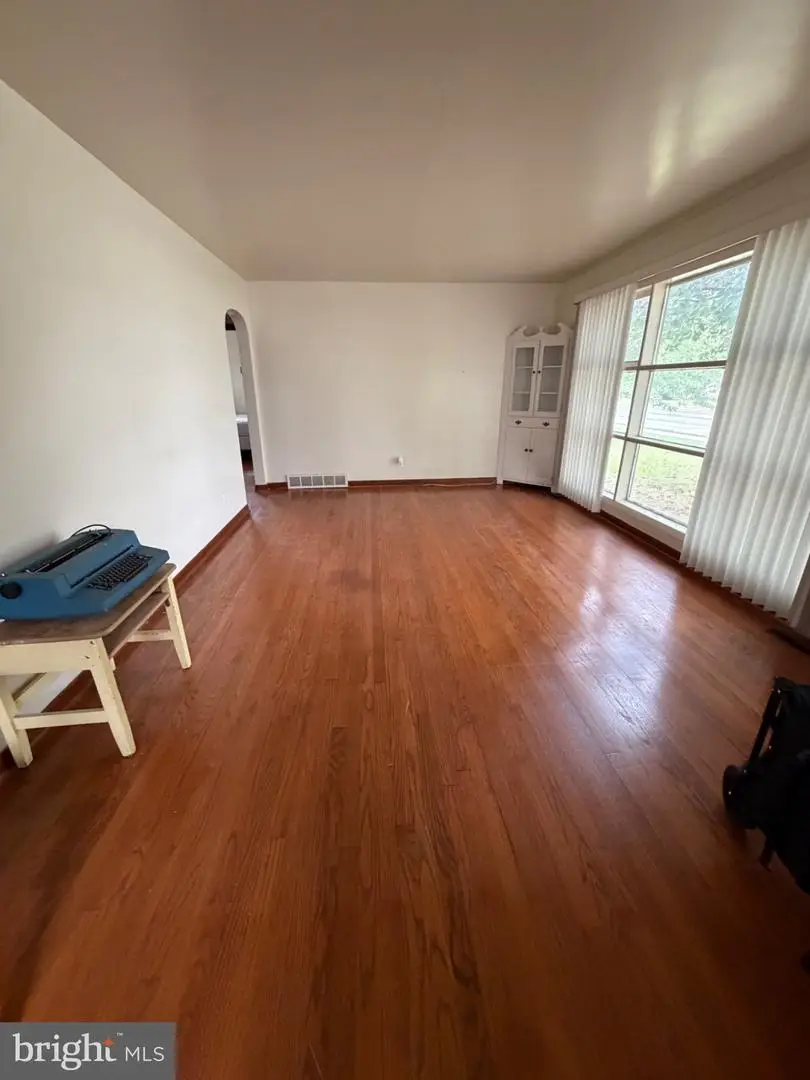 528 N West St, Dover, DE 19904 - #1