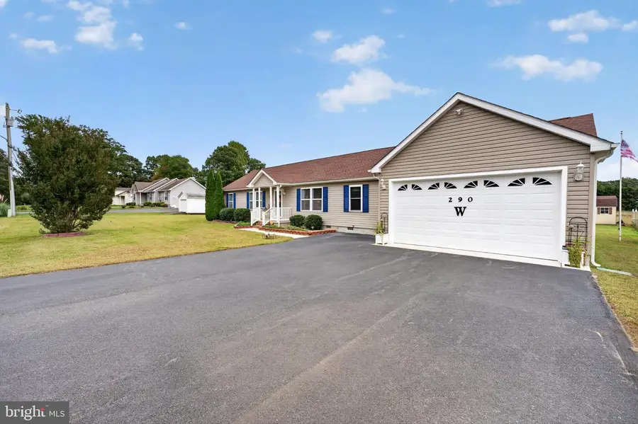 290 Cloverfield Ln, Harrington, DE 19952 - #2