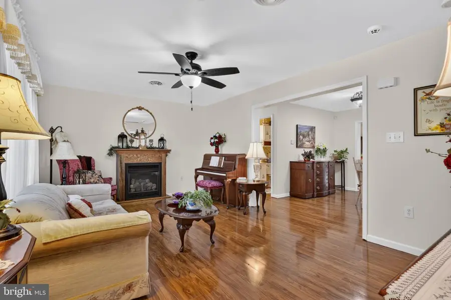 290 Cloverfield Ln, Harrington, DE 19952 - #3