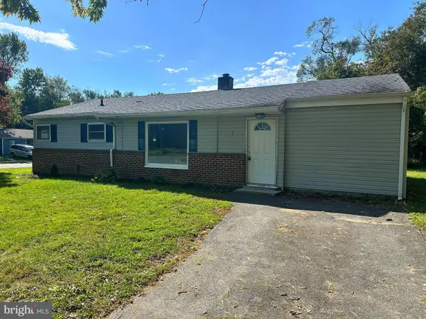 2 Washington Pl, DOVER, DE 19901