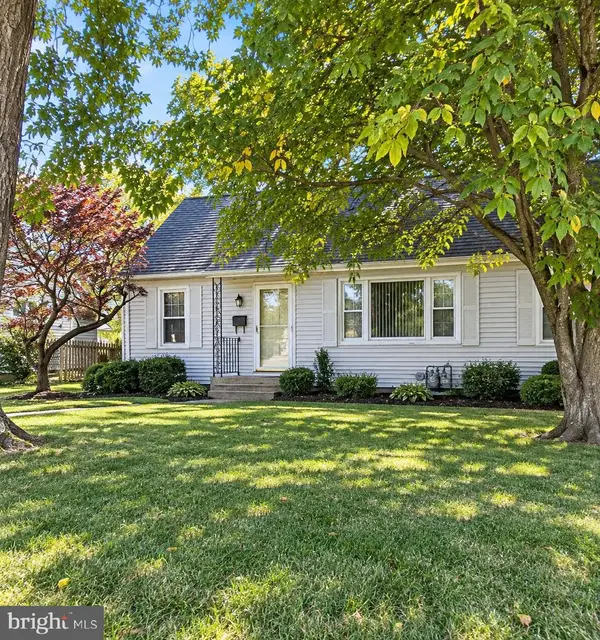 730 E Division St, DOVER, DE 19901