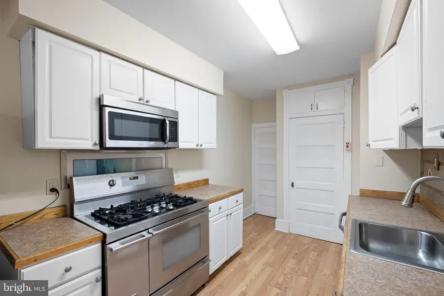 104 W 35th St, Wilmington, DE 19802 - Image #2