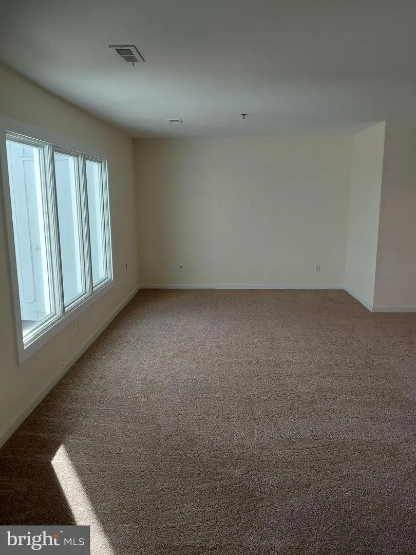 5215 Le Parc Dr #2, Wilmington, DE 19809 - Image #3