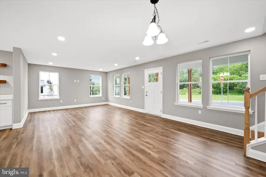 4437 Dupont Pky, Townsend, DE 19734 - Image #3