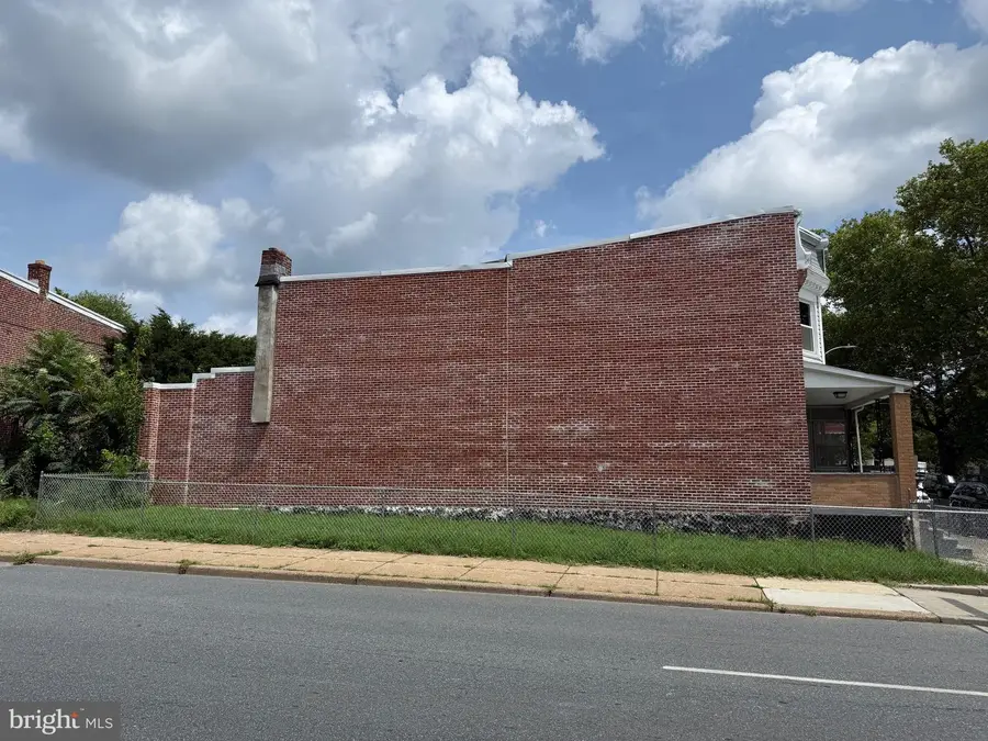 201 N Dupont St, Wilmington, DE 19805 - Image #2