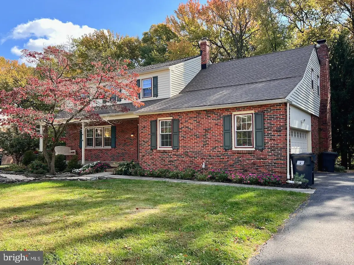 2418 Marilyn Dr, Wilmington, DE 19810 - Image #1