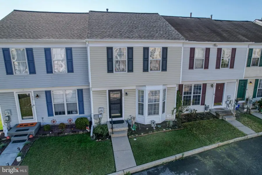 52 Lisa Dr, Newark, DE 19702 - Image #2