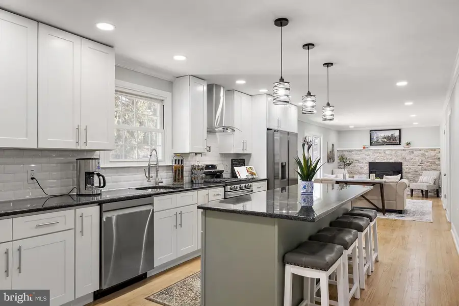 506 Cambridge Dr, Newark, DE 19711 - Image #2