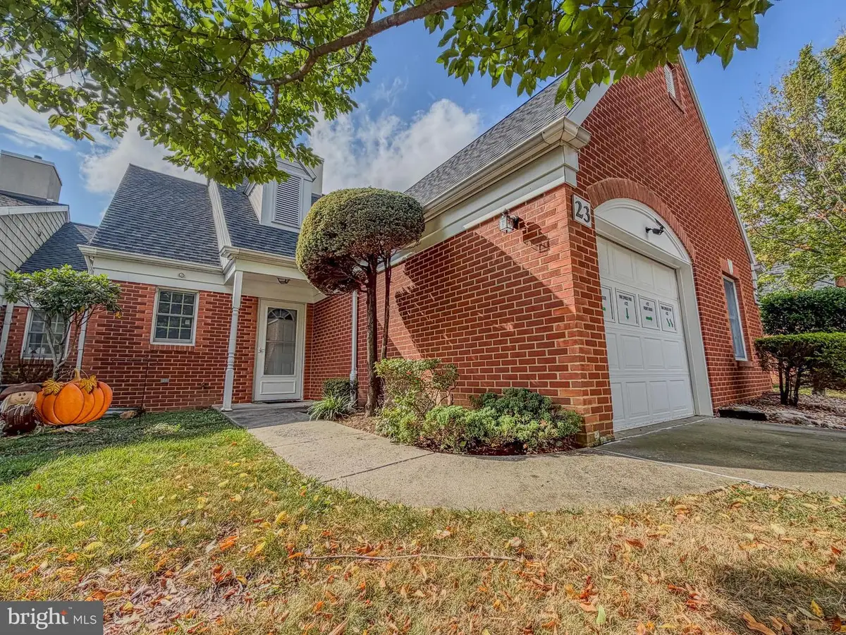 23 E Village Rd, Newark, DE 19713 - Image #1