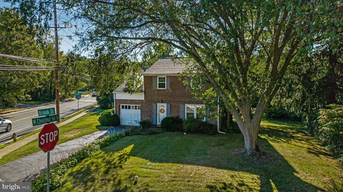 724 Brook Dr, Newark, DE 19713 - Image #1