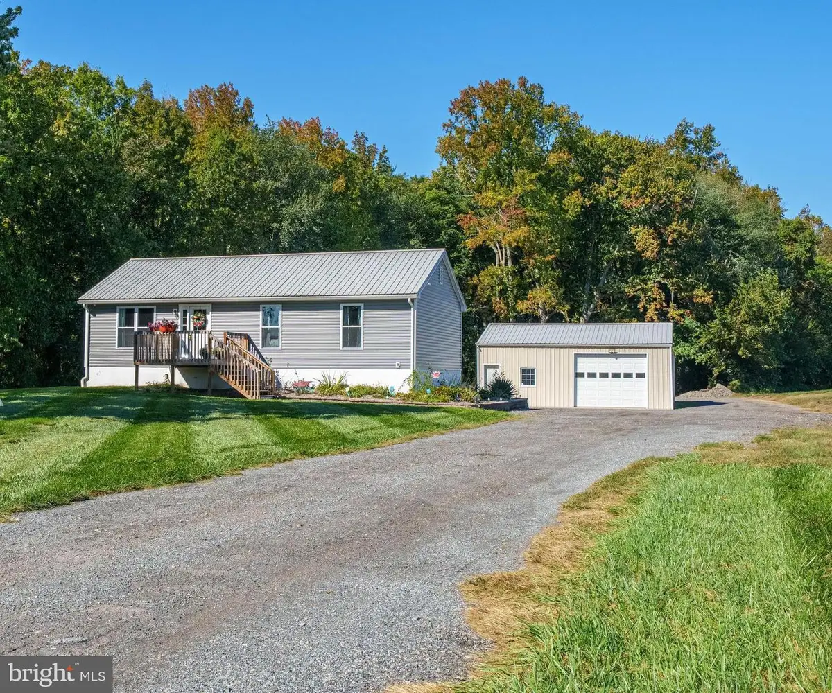 310 Ebenezer Church Rd, Townsend, DE 19734 - Image #1