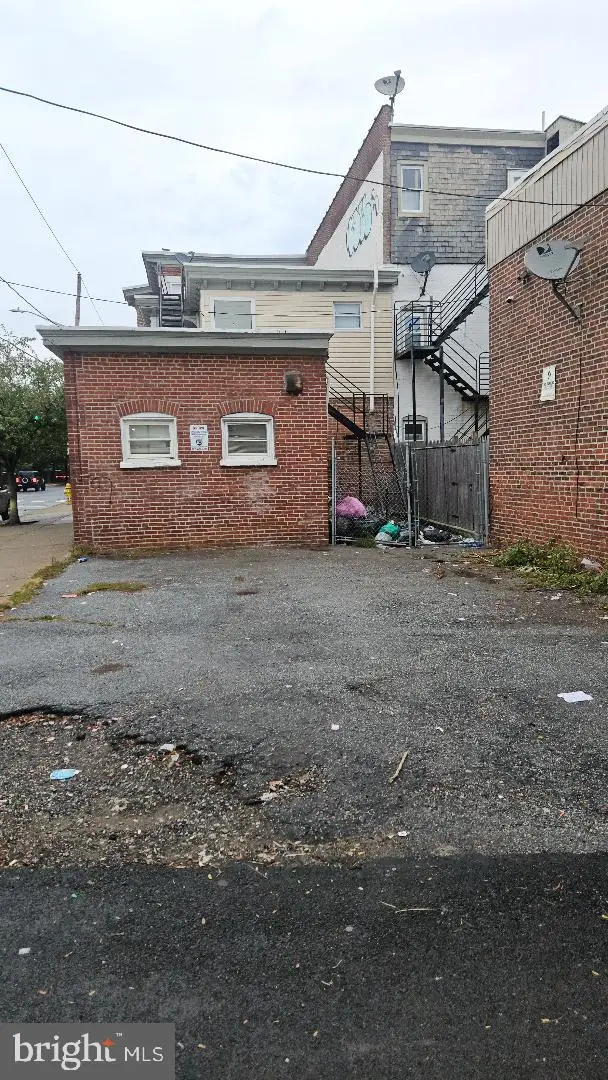 816 W 8th St, Wilmington, DE 19801 - Image #2