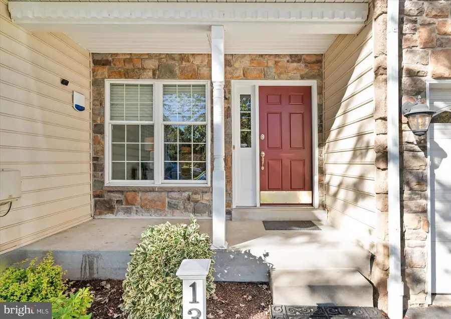 132 Farm Meadows Ln, Hockessin, DE 19707 - Image #2