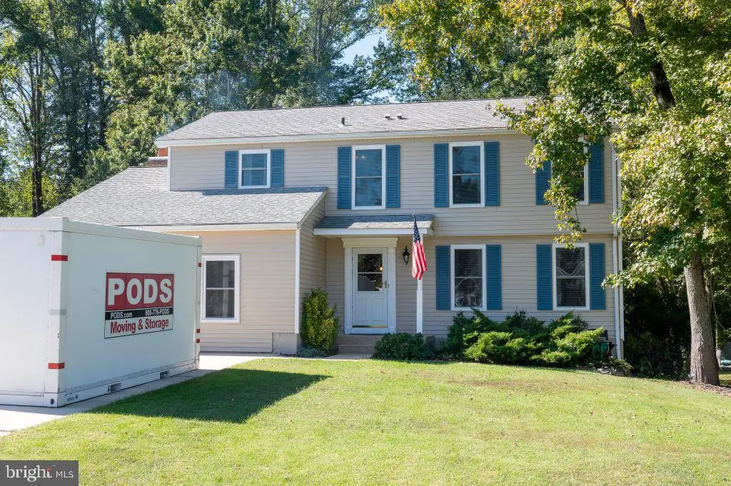 13 Christina Woods Ct, Newark, DE 19702 - Image #1