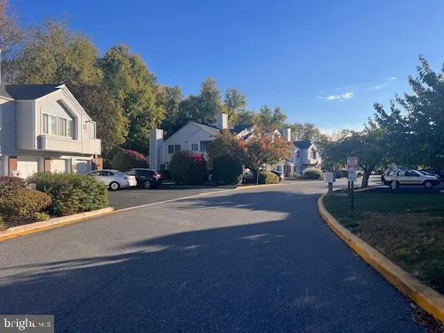 2307 Creekside Dr #47, Newark, DE 19711 - Image #2