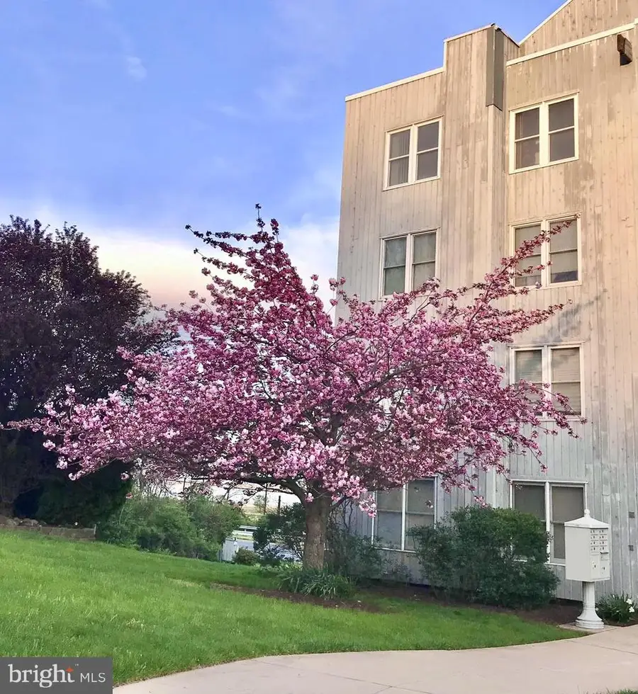 5219 Le Parc Dr #2, Wilmington, DE 19809 - Image #2