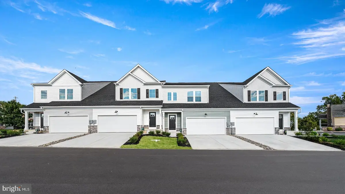 548 Arrowgrass Ln, New Castle, DE 19720 - Image #1