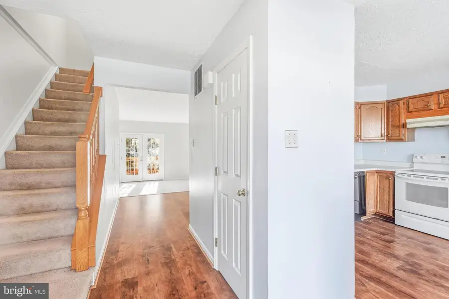 117 W Shetland Ct, Newark, DE 19711 - Image #2