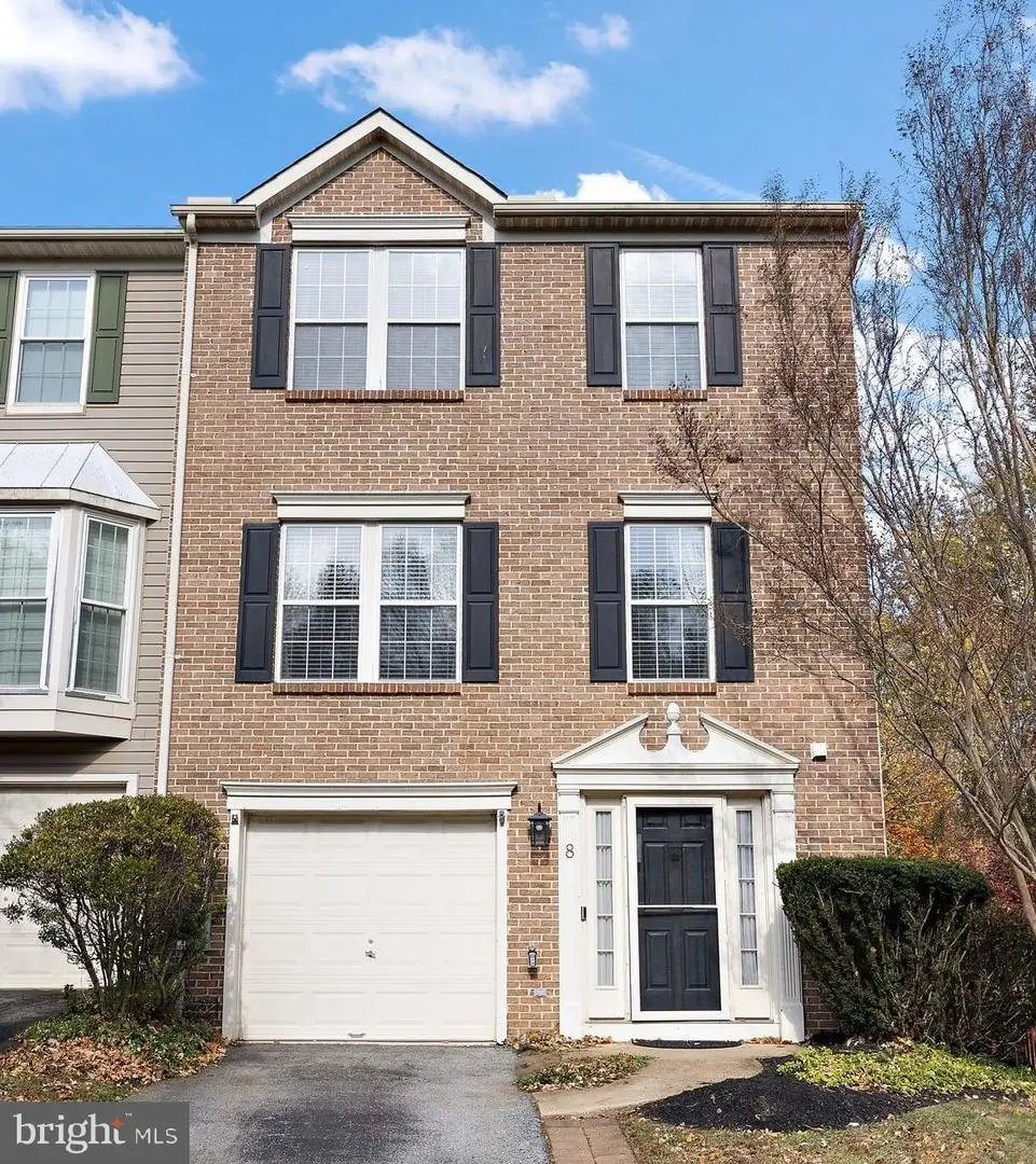 8 Barclay Dr, Hockessin, DE 19707 - #1